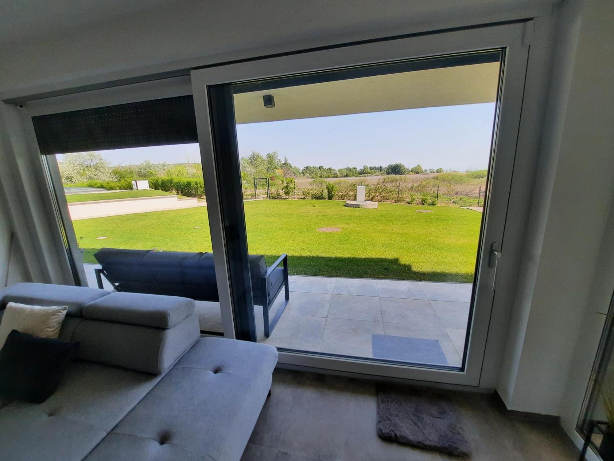 Coastline Balaton Apartment Alsóörs Buitenkant foto